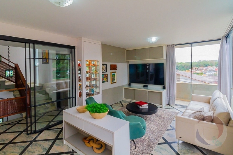 Casa alto padrão Agronômica perto do WOA: 6ª foto da galeria de imagens do imóvel