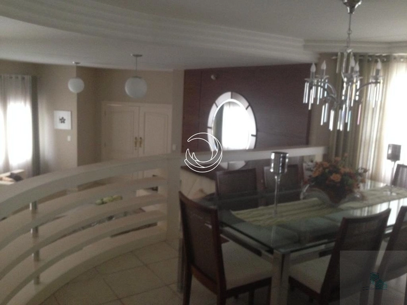 Casa com 4 dormitórios e 3 suítes em Florianópolis: 13ª foto da galeria de imagens do imóvel