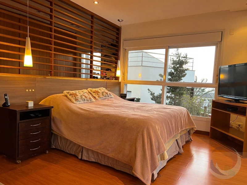 Casa de luxo com 5 dormitórios e 4 suítes em Florianópolis: 54ª foto da galeria de imagens do imóvel