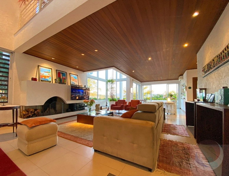 Casa de luxo com 5 dormitórios e 4 suítes em Florianópolis: 10ª foto da galeria de imagens do imóvel
