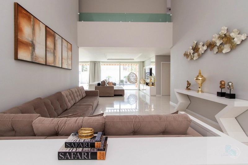 Casa de luxo em Jurerê Internacional, com 344,06m² de área privativa: 3ª foto da galeria de imagens do imóvel