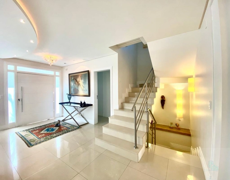 Casa de Luxo em Jurerê Internacional - 5 Dormitórios - Venda: 9ª foto da galeria de imagens do imóvel