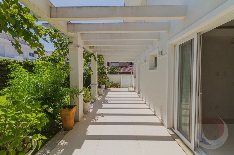 Casa à venda em Jurerê Internacional, Florianópolis: 28ª foto da galeria de imagens do imóvel