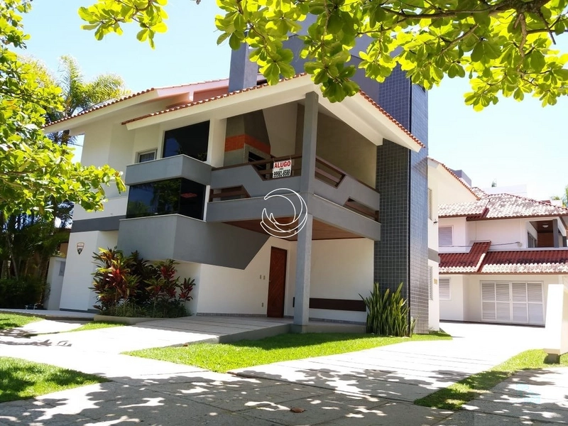 Casa à venda em Jurerê Internacional, Florianópolis: 1ª foto da galeria de imagens do imóvel