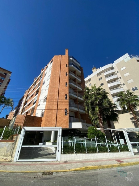 Duplex para venda tem 121 metros quadrados com 3 quartos em Córrego Gr: 2ª foto da galeria de imagens do imóvel