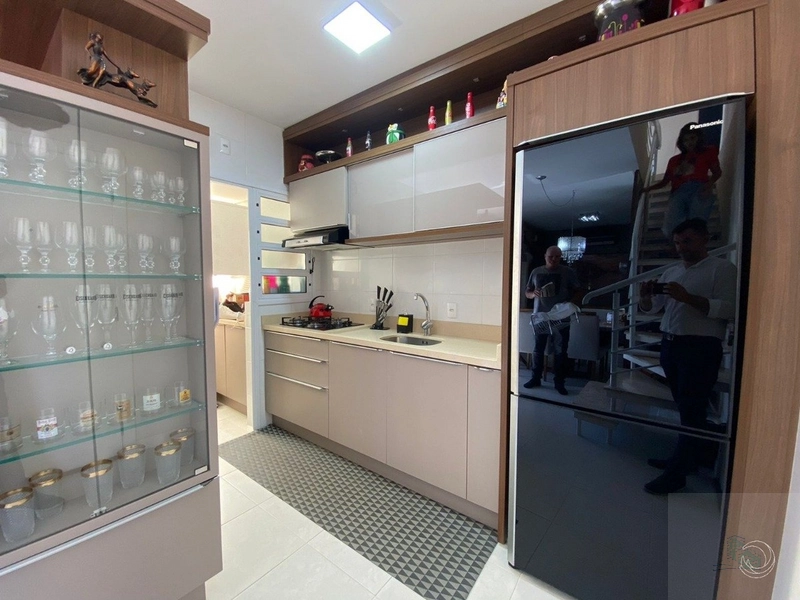 Duplex para venda tem 121 metros quadrados com 3 quartos em Córrego Gr: 23ª foto da galeria de imagens do imóvel