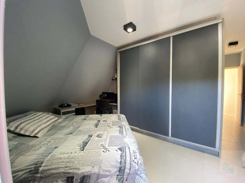 Duplex para venda tem 121 metros quadrados com 3 quartos em Córrego Gr: 29ª foto da galeria de imagens do imóvel