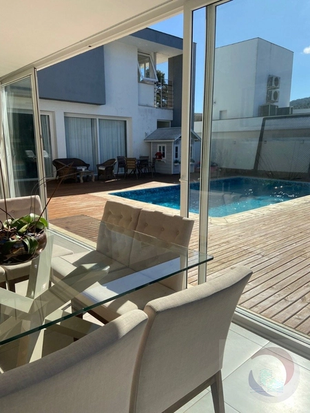 Casa de Luxo em Roland Garros - Florianópolis: 2ª foto da galeria de imagens do imóvel