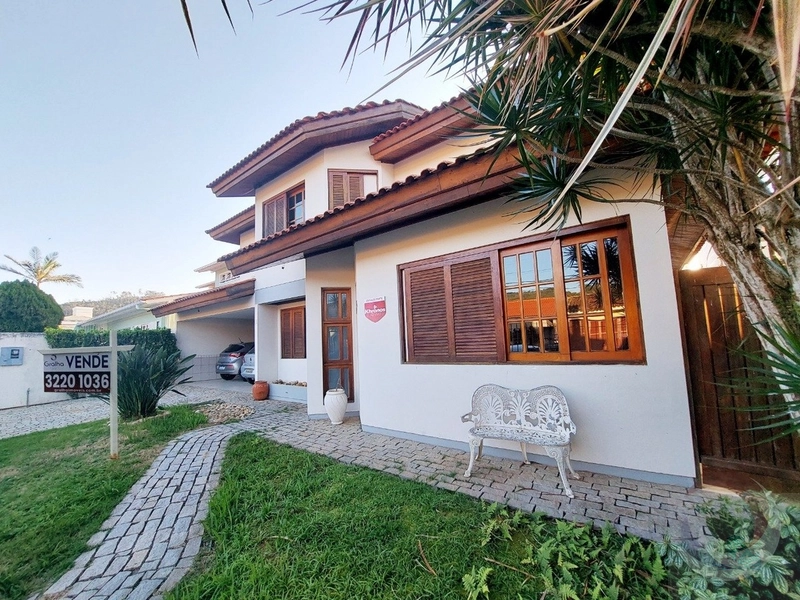 Casa Residencial à venda em Florianópolis: 2ª foto da galeria de imagens do imóvel