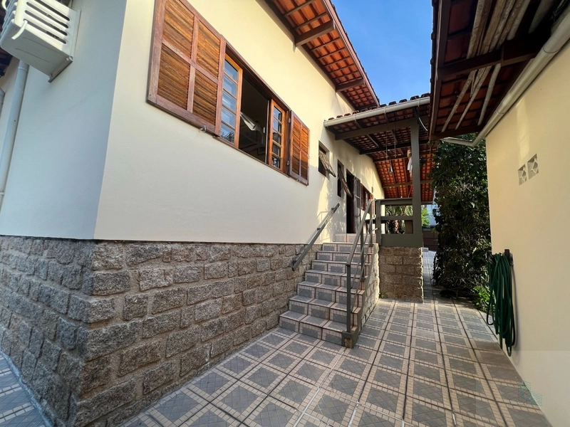 Casa à venda em Florianópolis, Sambaqui: 22ª foto da galeria de imagens do imóvel