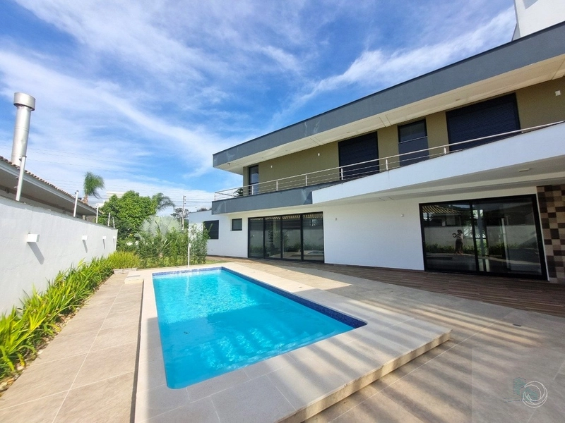 Casa à venda em Florianópolis, Bairro Cachoeira Do Bom Jesus: 1ª foto da galeria de imagens do imóvel