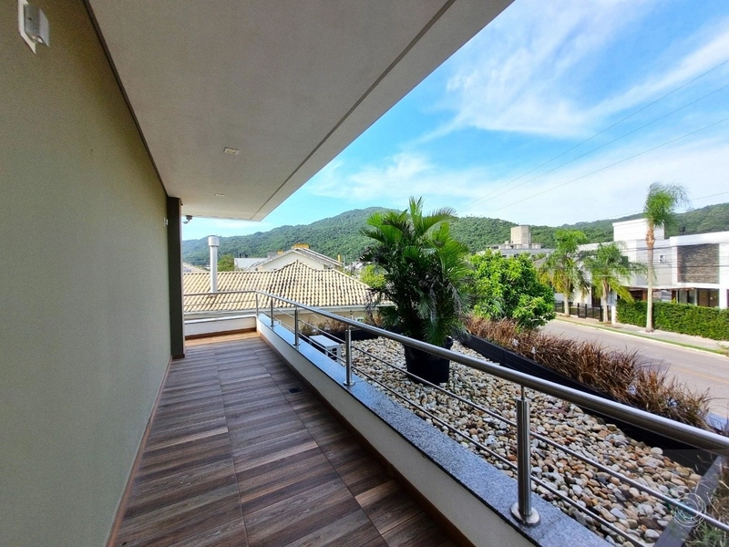 Casa à venda em Florianópolis, Bairro Cachoeira Do Bom Jesus: 3ª foto da galeria de imagens do imóvel