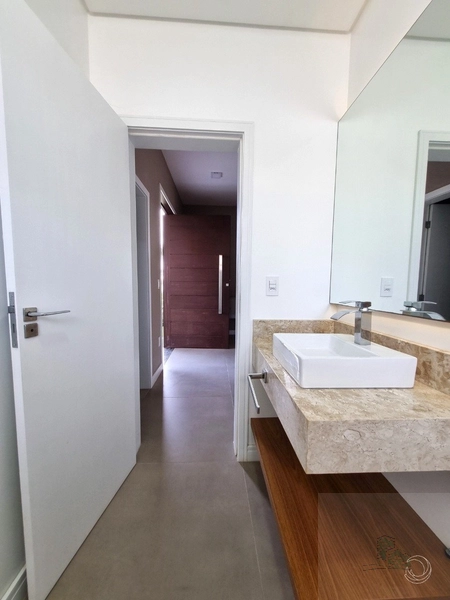 Casa à venda em Florianópolis, Bairro Cachoeira Do Bom Jesus: 7ª foto da galeria de imagens do imóvel
