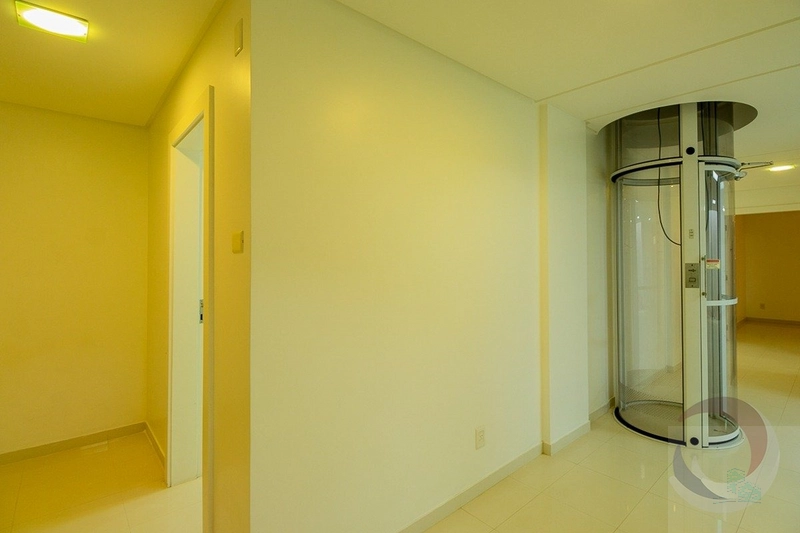 Casa para venda possui 728 metros quadrados com 7 quartos: 98ª foto da galeria de imagens do imóvel