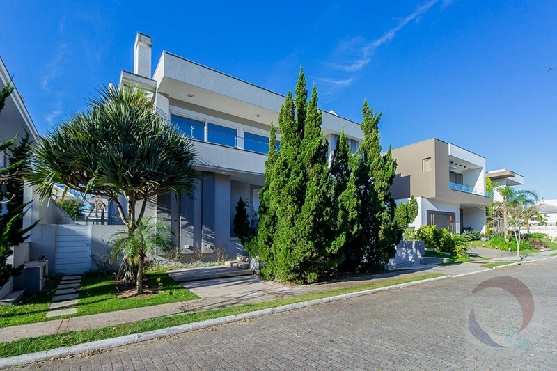 Casa para venda possui 728 metros quadrados com 7 quartos: 87ª foto da galeria de imagens do imóvel