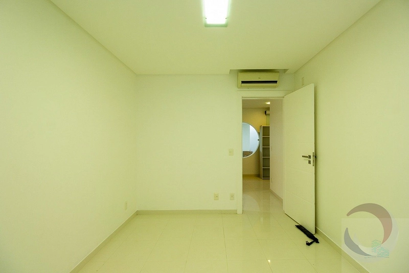 Casa para venda possui 728 metros quadrados com 7 quartos: 81ª foto da galeria de imagens do imóvel