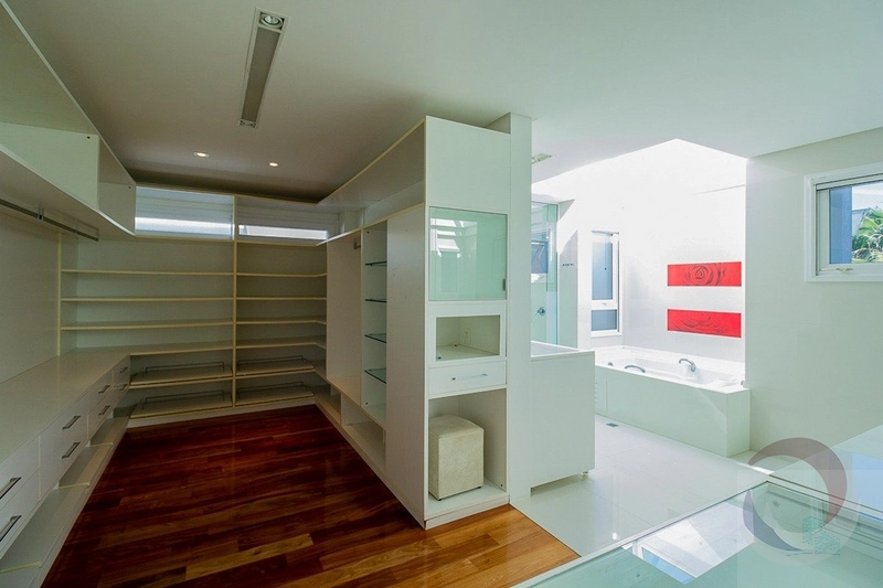 Casa para venda possui 728 metros quadrados com 7 quartos: 100ª foto da galeria de imagens do imóvel