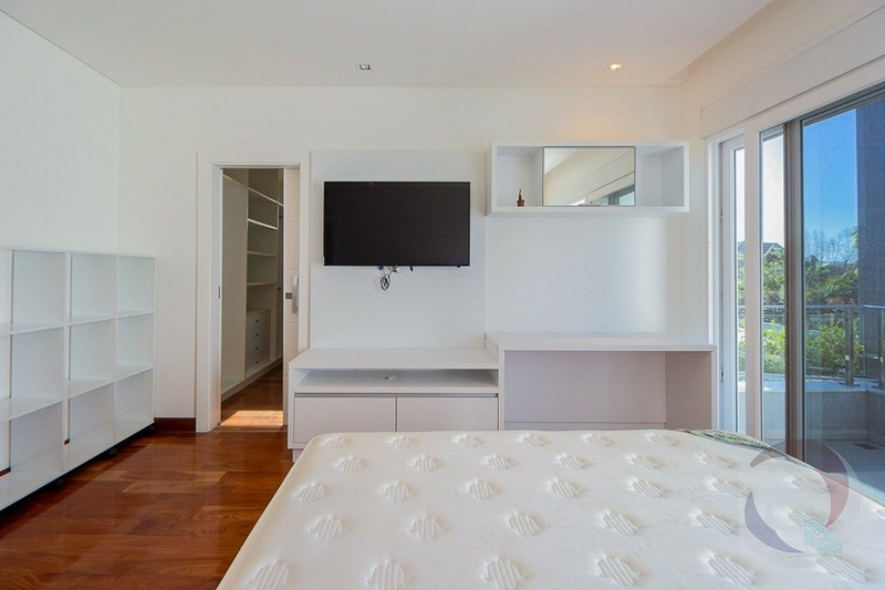 Casa para venda possui 728 metros quadrados com 7 quartos: 24ª foto da galeria de imagens do imóvel