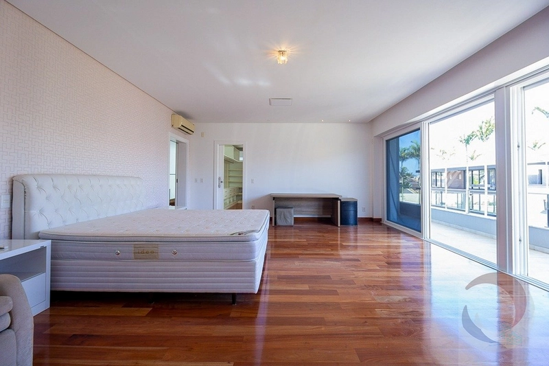 Casa para venda possui 728 metros quadrados com 7 quartos: 72ª foto da galeria de imagens do imóvel