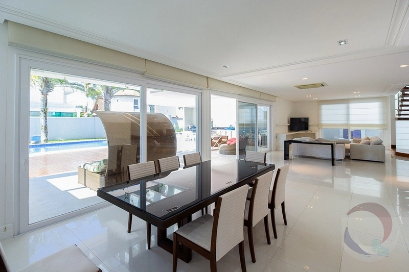 Casa para venda possui 728 metros quadrados com 7 quartos: 35ª foto da galeria de imagens do imóvel