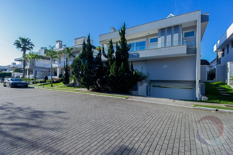 Casa para venda possui 728 metros quadrados com 7 quartos: 69ª foto da galeria de imagens do imóvel