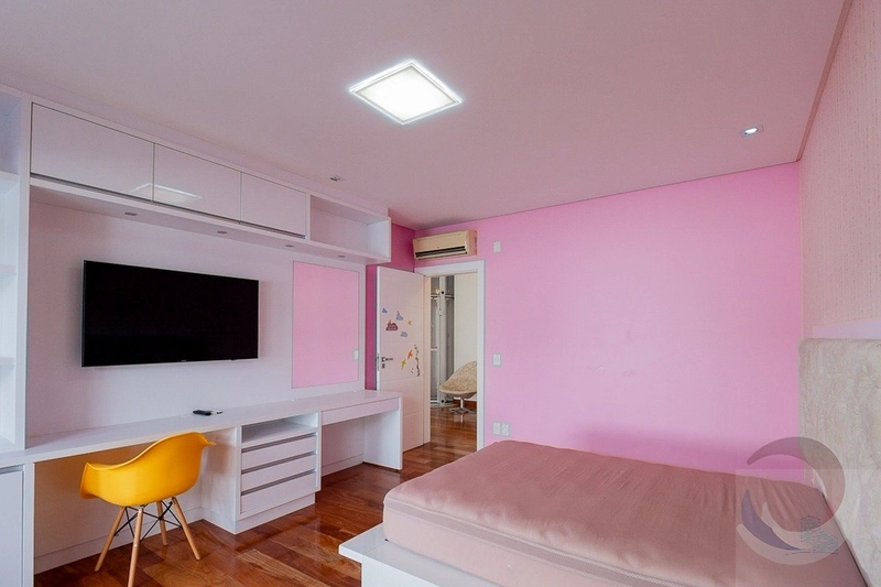 Casa para venda possui 728 metros quadrados com 7 quartos: 11ª foto da galeria de imagens do imóvel