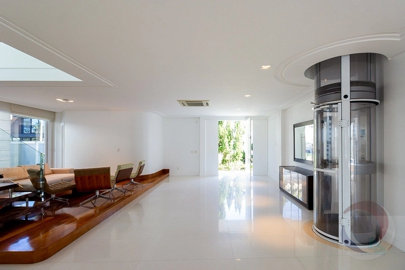 Casa para venda possui 728 metros quadrados com 7 quartos: 36ª foto da galeria de imagens do imóvel