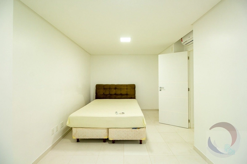 Casa para venda possui 728 metros quadrados com 7 quartos: 80ª foto da galeria de imagens do imóvel