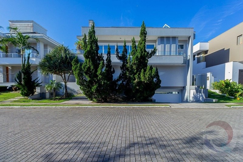 Casa para venda possui 728 metros quadrados com 7 quartos: 68ª foto da galeria de imagens do imóvel