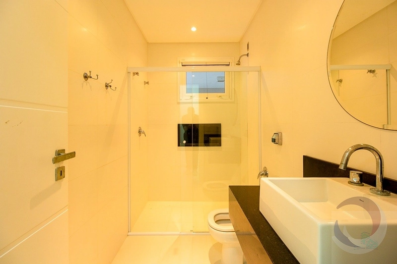 Casa para venda possui 728 metros quadrados com 7 quartos: 118ª foto da galeria de imagens do imóvel