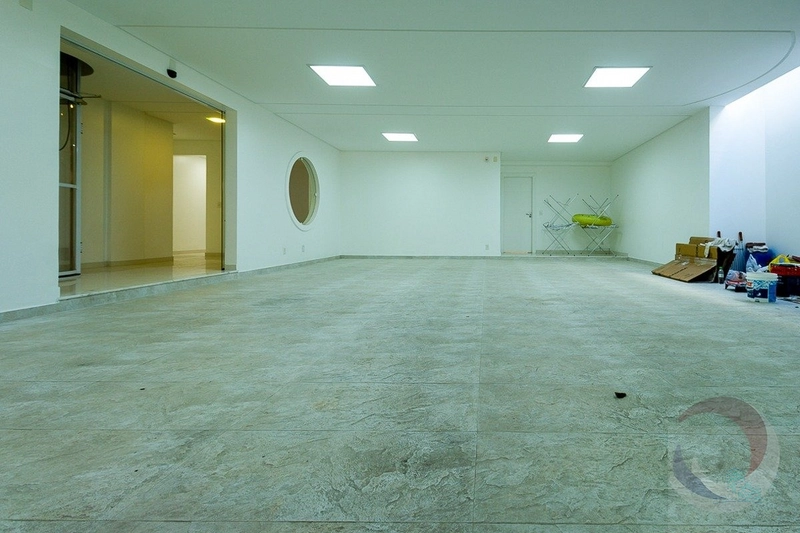 Casa para venda possui 728 metros quadrados com 7 quartos: 112ª foto da galeria de imagens do imóvel