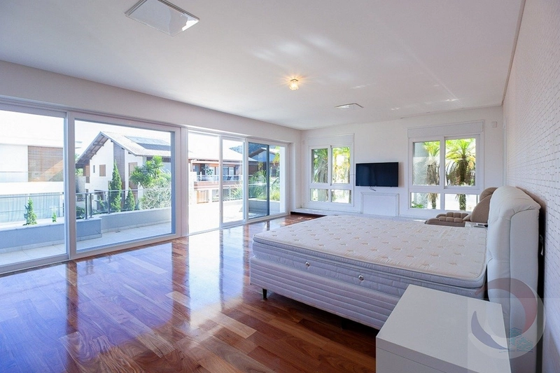 Casa para venda possui 728 metros quadrados com 7 quartos: 44ª foto da galeria de imagens do imóvel