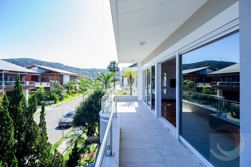 Casa para venda possui 728 metros quadrados com 7 quartos: 42ª foto da galeria de imagens do imóvel