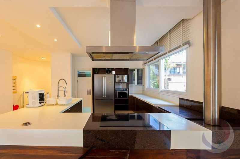 Casa para venda possui 728 metros quadrados com 7 quartos: 49ª foto da galeria de imagens do imóvel