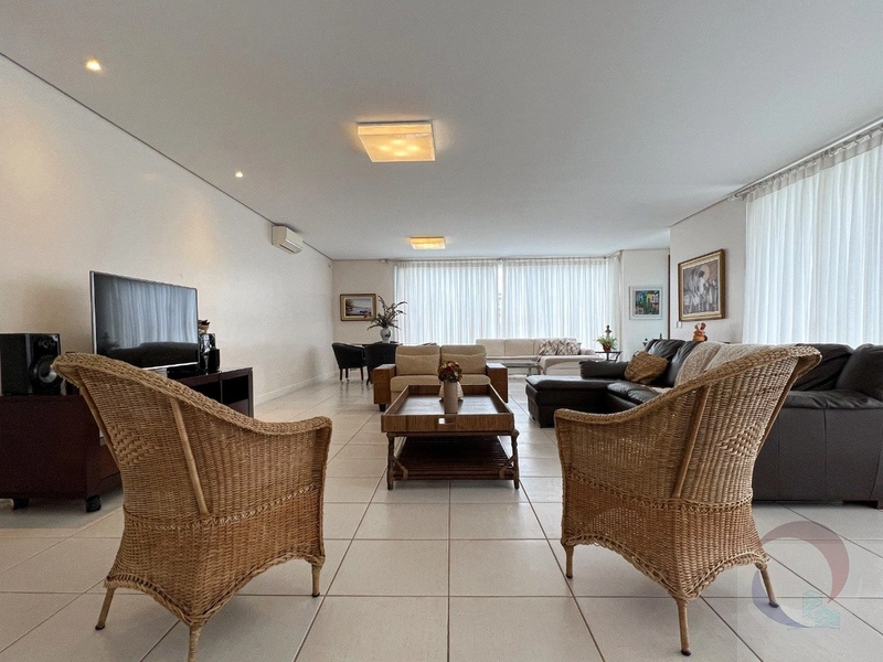 Casa de Luxo em Jurerê Internacional - Venda: 12ª foto da galeria de imagens do imóvel