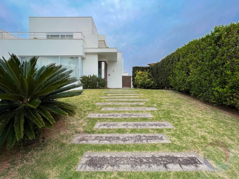 Casa de Luxo em Jurerê Internacional - Venda: 37ª foto da galeria de imagens do imóvel