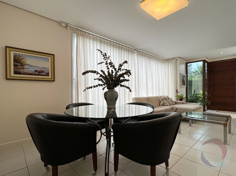 Casa de Luxo em Jurerê Internacional - Venda: 18ª foto da galeria de imagens do imóvel