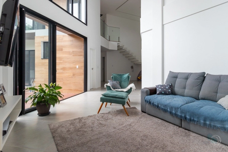 Casa à venda em Florianópolis, Monte Verde: 1ª foto da galeria de imagens do imóvel