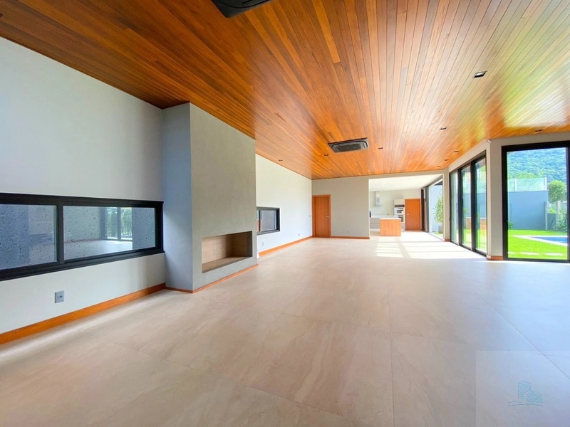 Casa de luxo à venda em Lagoa Da Conceição, Florianópolis: 13ª foto da galeria de imagens do imóvel
