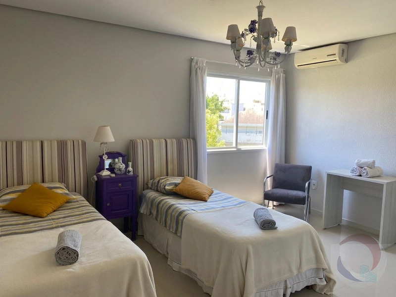 Casa de luxo com 4 suítes em Jurerê, Florianópolis: 4ª foto da galeria de imagens do imóvel