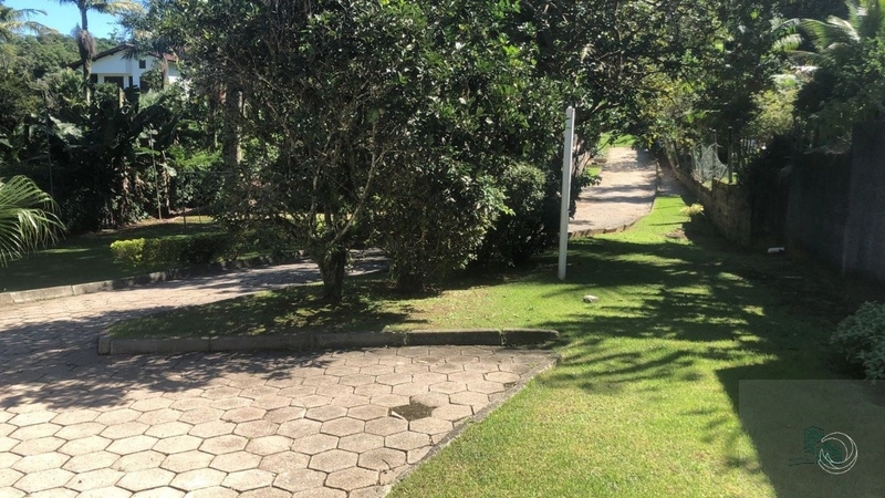 Terreno à venda em Florianópolis - Bairro Sambaqui: 5ª foto da galeria de imagens do imóvel