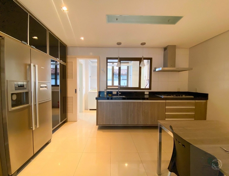 Apartamento de luxo à venda no Centro de Florianópolis: 1ª foto da galeria de imagens do imóvel