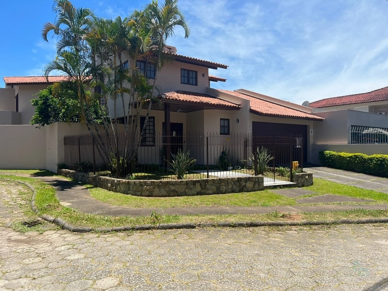 Casa à venda em Florianópolis - Córrego Grande: 3ª foto da galeria de imagens do imóvel
