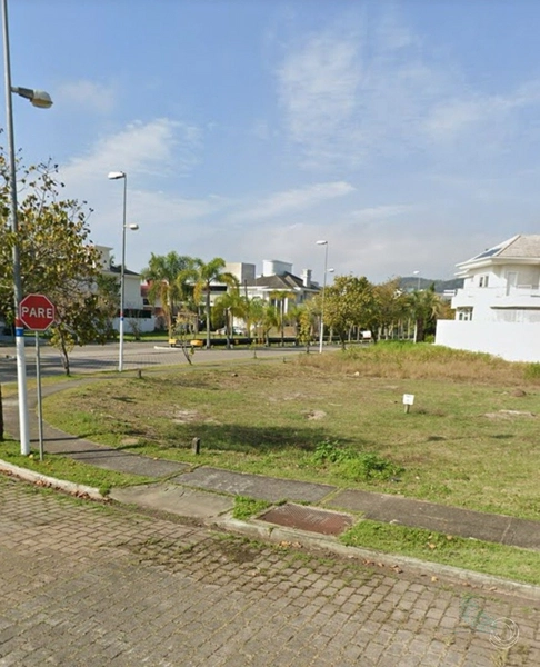 Terreno à venda em Jurerê, Florianópolis: 1ª foto da galeria de imagens do imóvel