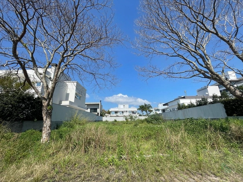 Terreno à venda em Jurerê Internacional, Florianópolis: 1ª foto da galeria de imagens do imóvel