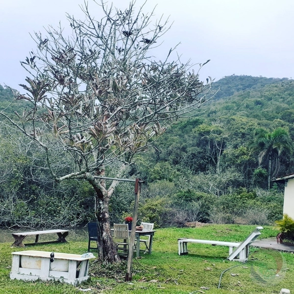Terreno à venda em Praia Brava, Florianópolis: 1ª foto da galeria de imagens do imóvel