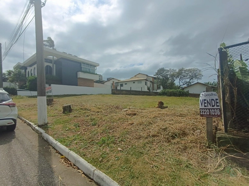 Terreno para venda possui 674 metros quadrados em Lagoa da Conceição: 13ª foto da galeria de imagens do imóvel