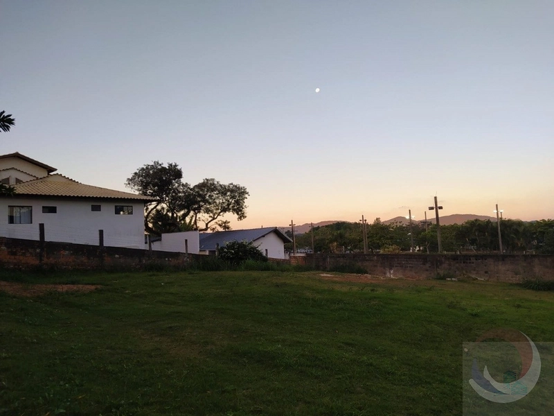 Terreno para venda possui 674 metros quadrados em Lagoa da Conceição: 12ª foto da galeria de imagens do imóvel