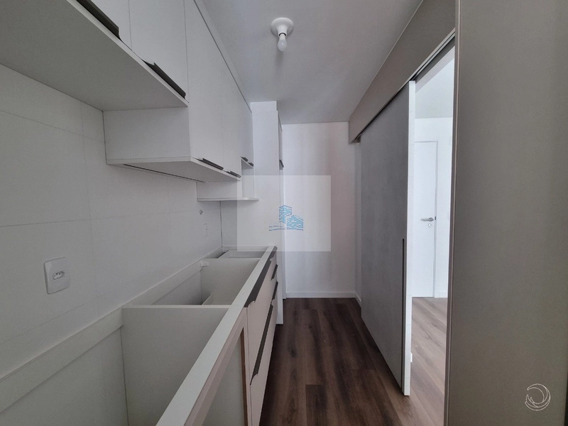 Apartamento à venda no Centro em Florianópolis: 5ª foto da galeria de imagens do imóvel