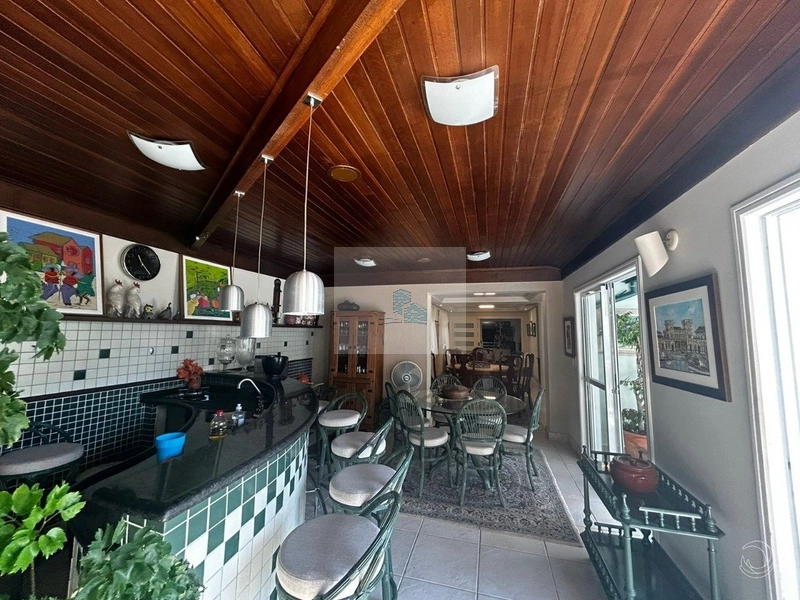Casa à venda em Florianópolis, Bairro Trindade: 8ª foto da galeria de imagens do imóvel